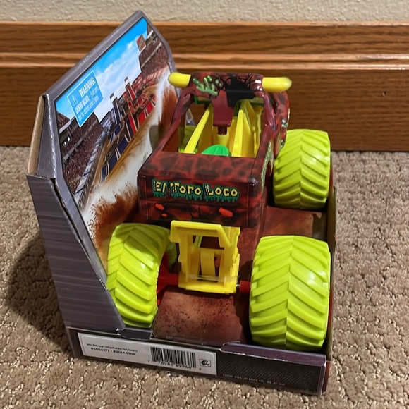 Monster Jam monster truck - Picture 3 of 5